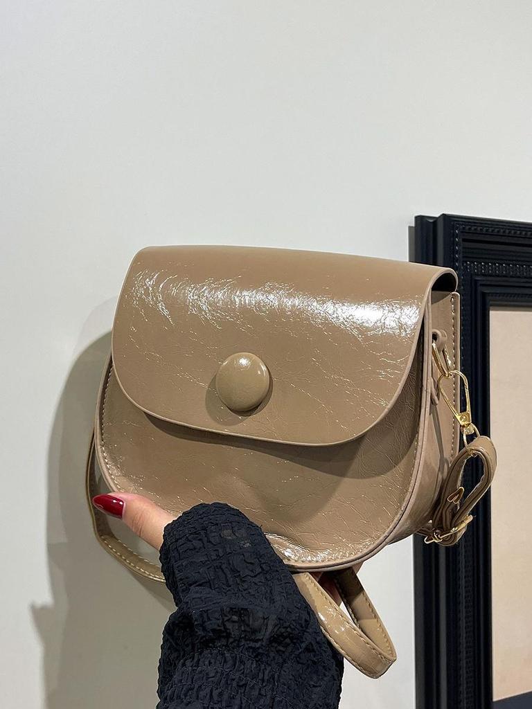 2024 Winter Textured Stylish Women's Crossbody Saddle Bag - Korean Style