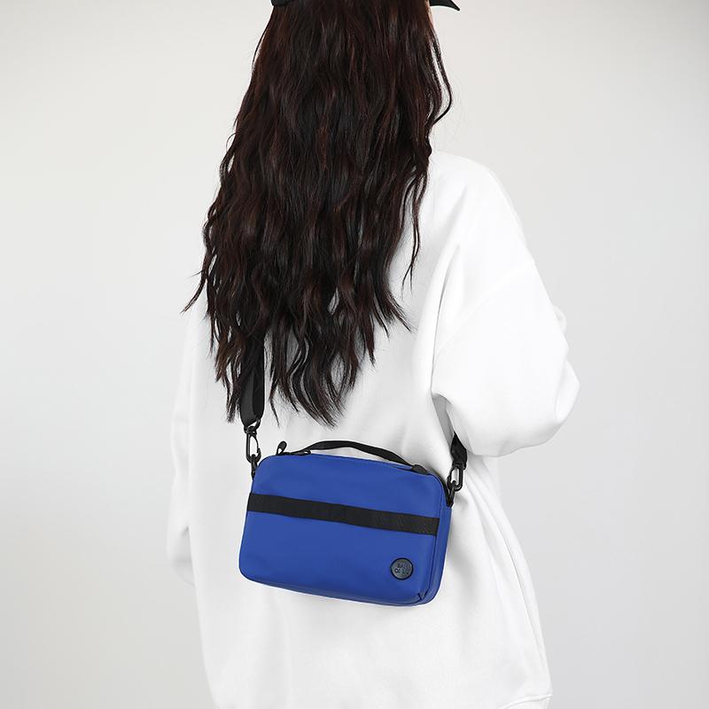 Men's Sports Crossbody Bag Multi-Pocket Small Square Bag Women Solid Color Shoulder Bag