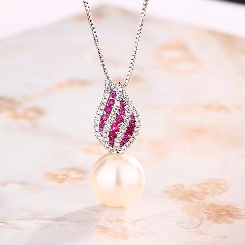 

Осенью и зимой новые ювелирные изделия имитация натурального жемчуга ожерелье модные жемчужные серьги рубиновый цветок