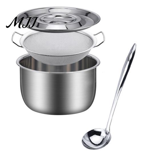 Grease Storage with Lid Bacon Container Strainer Stainless Steel Oil And Fat Separator Handle High Temperature Kitchen Keeper Hot Strain Store