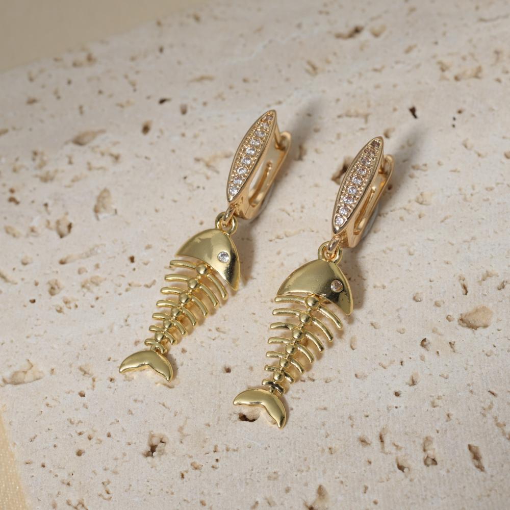1 Pair Unique Fish Bones Dangle Earrings for Women Fashion Zirconia Earring Jewelry Wedding Party Accessories