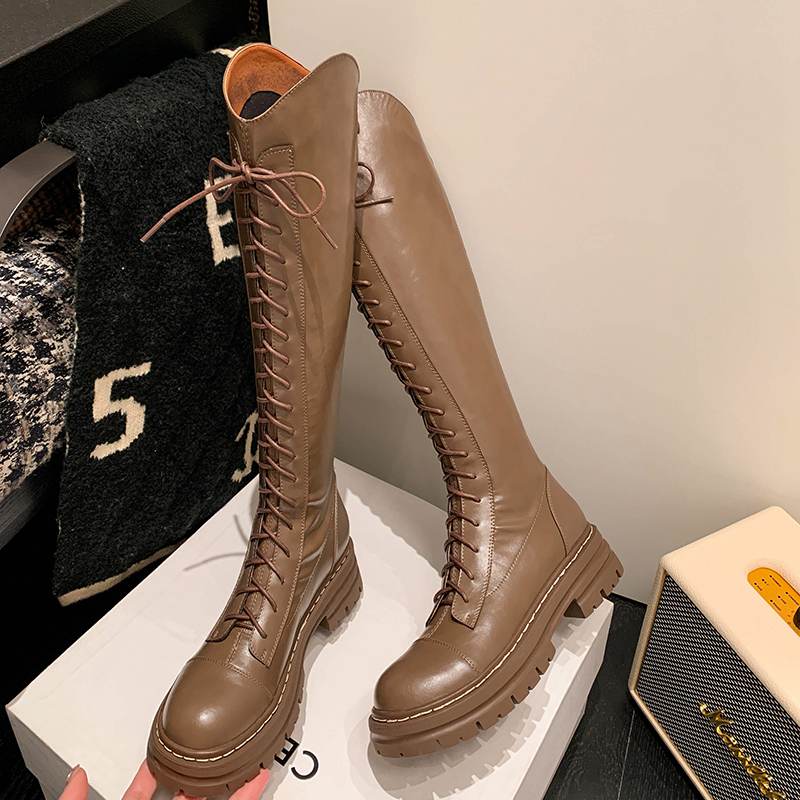 Krazing Pot Buty Jesienno-Zimowe ze Skóry Naturalnej Europejski Design Średnie Obcasy Kozaki Jeździeckie Kobiety Utrzymują Ciepło Kozaki do Uda