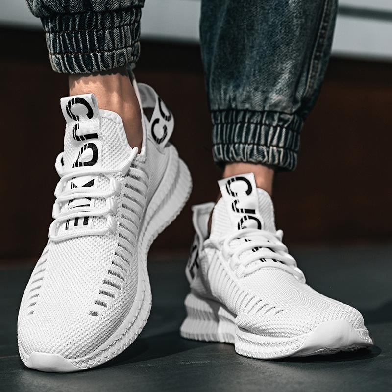 Scarpe in rete traspiranti leggere taglia grande per studenti a taglio basso con lacci scarpe classiche alla moda scarpe sportive per esterni scarpe da corsa