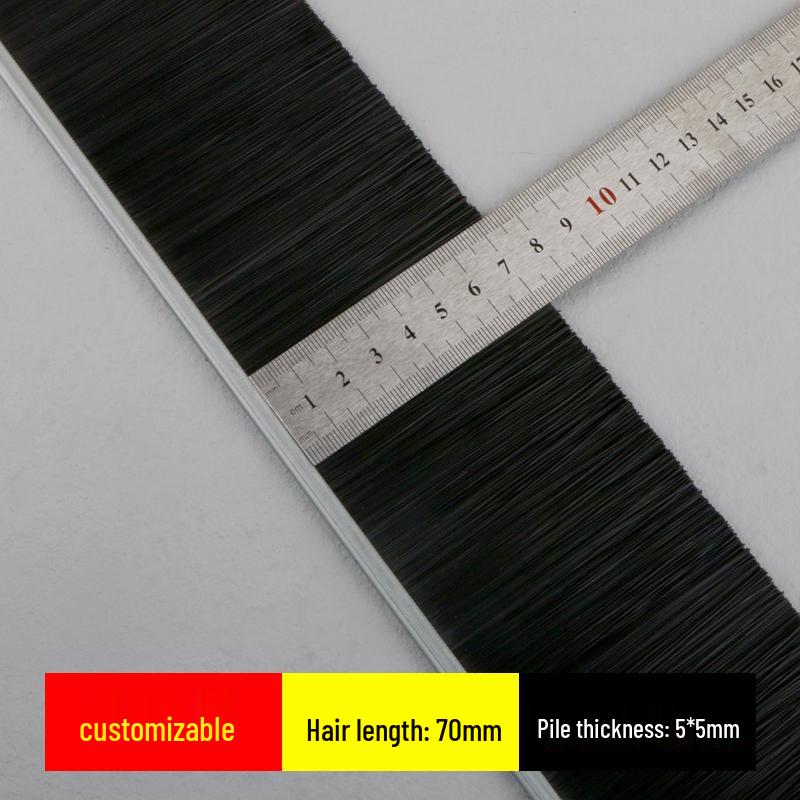 Braune kundenspezifische Nylonborstenbürste für staubdichte Abdichtung und Drehtüren