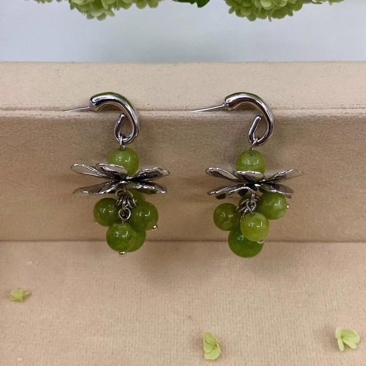 Green Grape Earrings~ Spring and Summer Green Natural Round Bead Stud Earrings Women's Ins Niche Sweet Small Fresh Earrings Earrings Tide