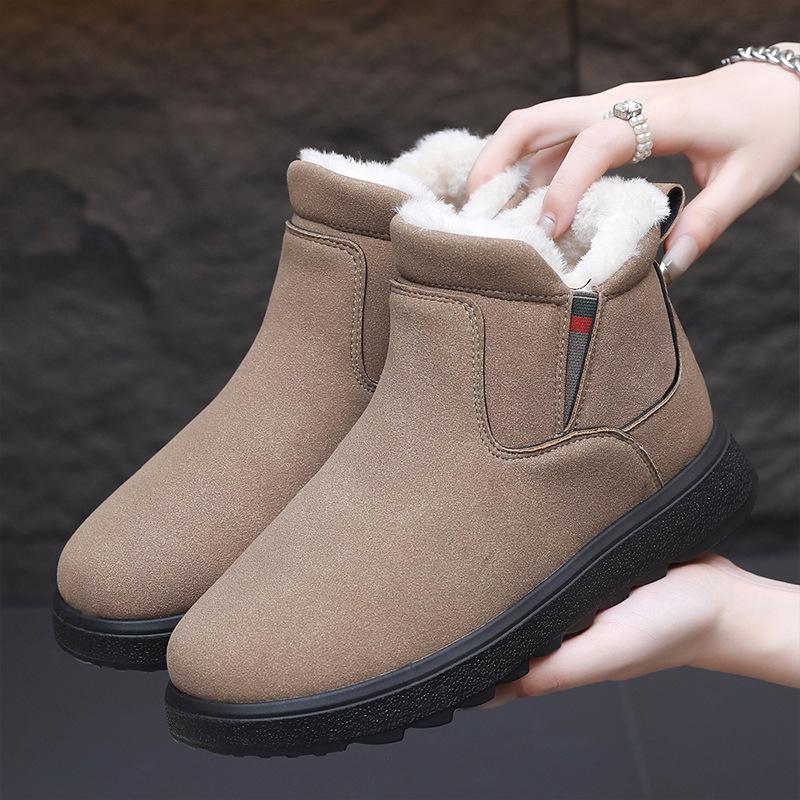 Fashionable Thick Soled Snow Boots for Women In Winter with Plush Insulation Northeast Cotton Boots for Warmth Casual Versatile Cotton Boots