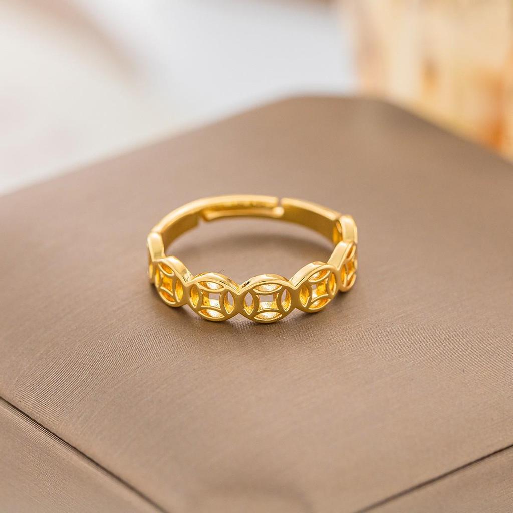 Retro Court-Style Open Coin Ring: Fashionable, Versatile, Niche Design, Simple, and Non-Fading.