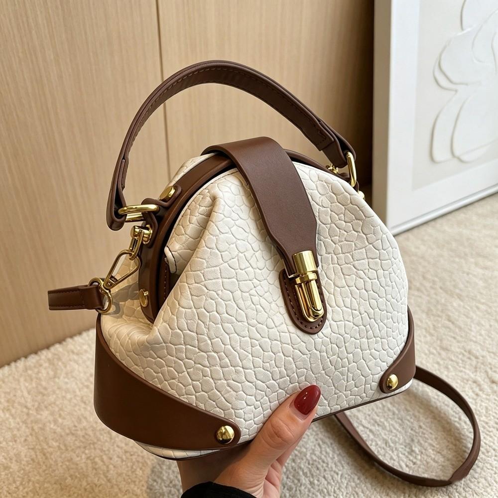 Metal Buckle Vintage Shoulder Bag Shell Shape Crossbody Bag Leather Messenger Bag Casual Wear