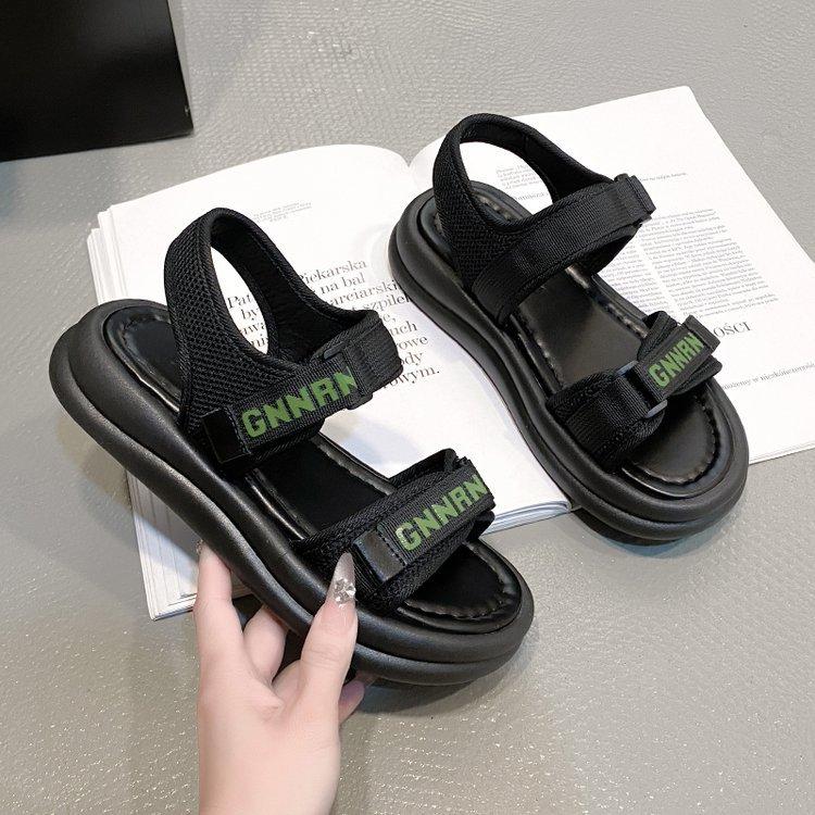 Internet celebrities Velcro sports sandals women's summer 2025 new platform casual roman beach shoes student ins super fire