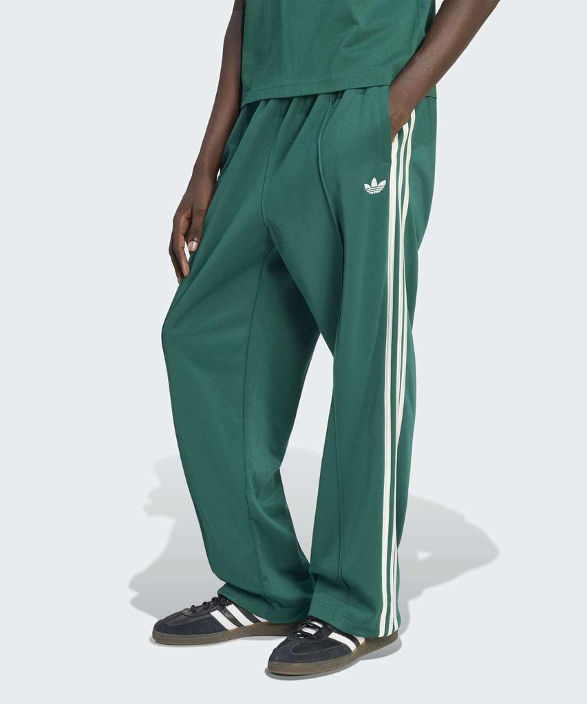 ADIDAS Baggy Track Pants - Green / Ke3497