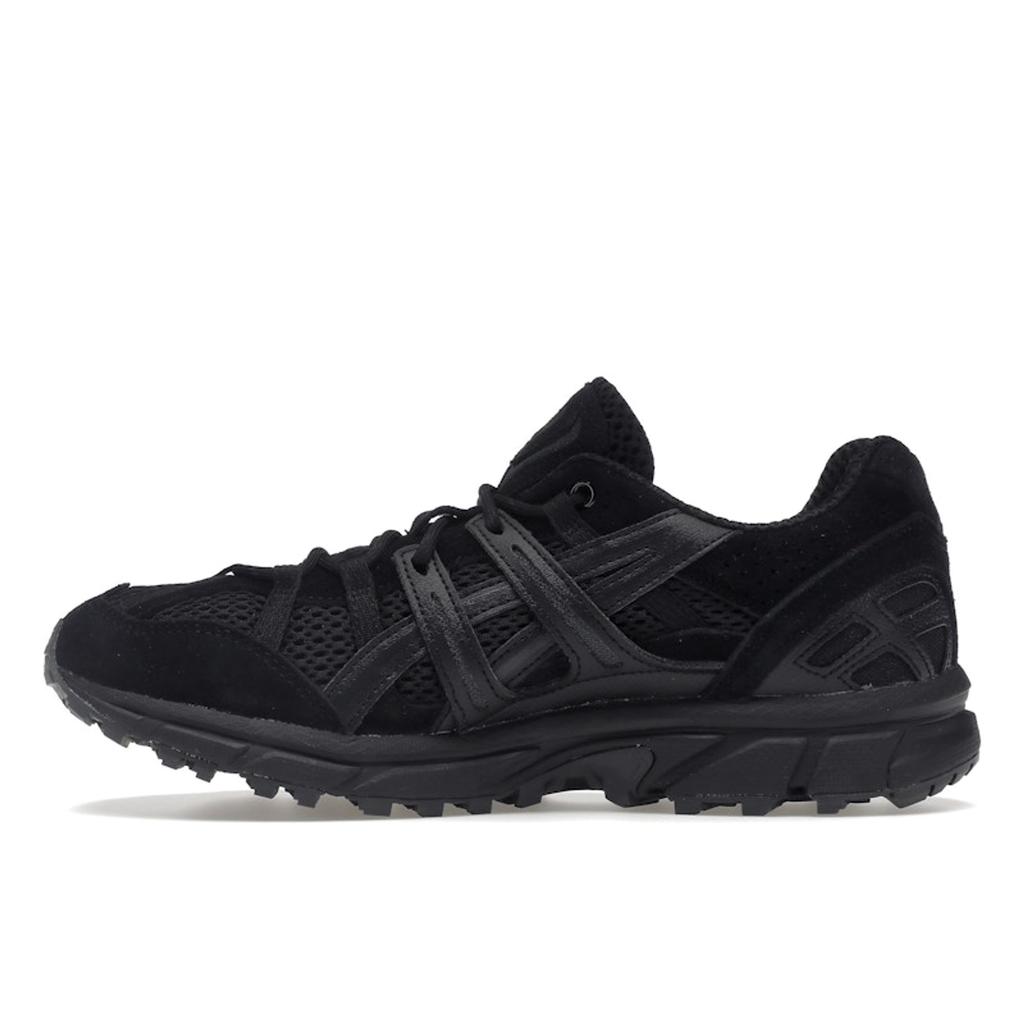 Asics Gel Sonoma 15-50 Triple Black Unisex Sneakers 1201A438-001