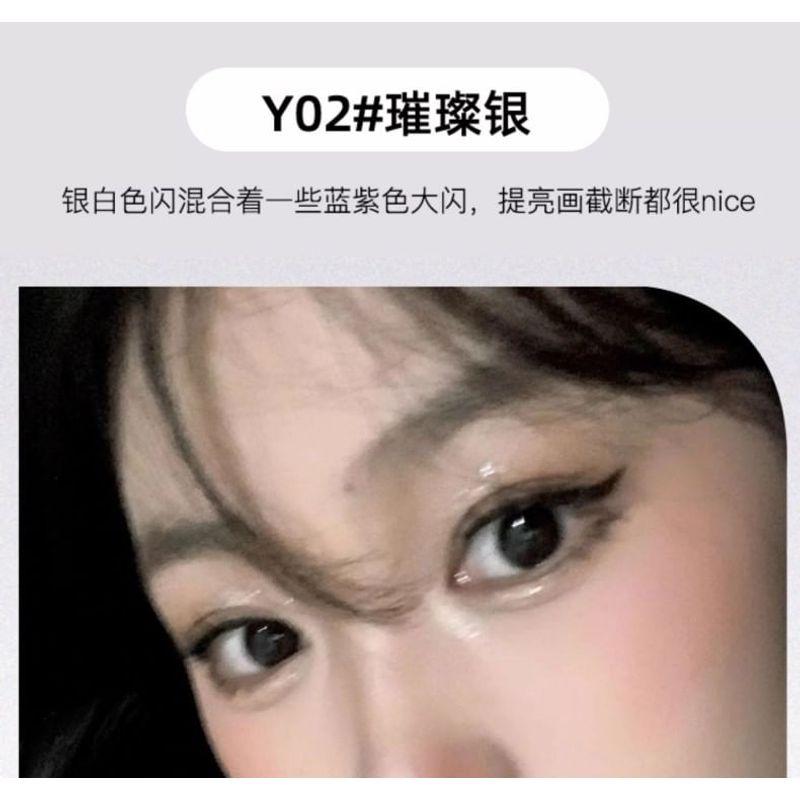 GELLA'S - Liquid Eyeshadow - 3 Colors