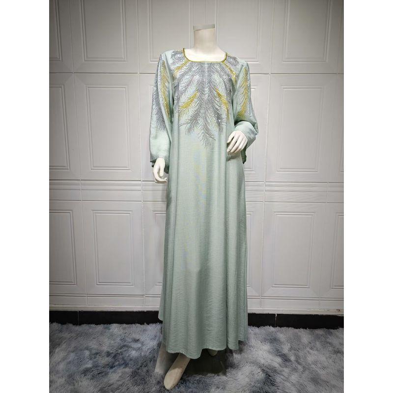 

Middle East New round Neck Robe Embroidery Hot Drilling Dress Embroidered Rhinestone Dress Light green M