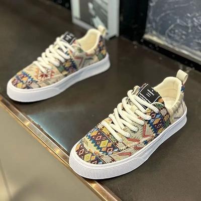 Modne buty damskie 2024 Nowe sznurowane buty damskie wulkanizowane Jesień Mieszane kolory Płaskie swobodne wygodne duże rozmiary trampki Zapatos
