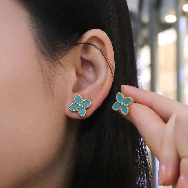 Luxurious Four-Leaf Clover Stud Earrings: European-American Style, Fashionable and Unique Design for Women