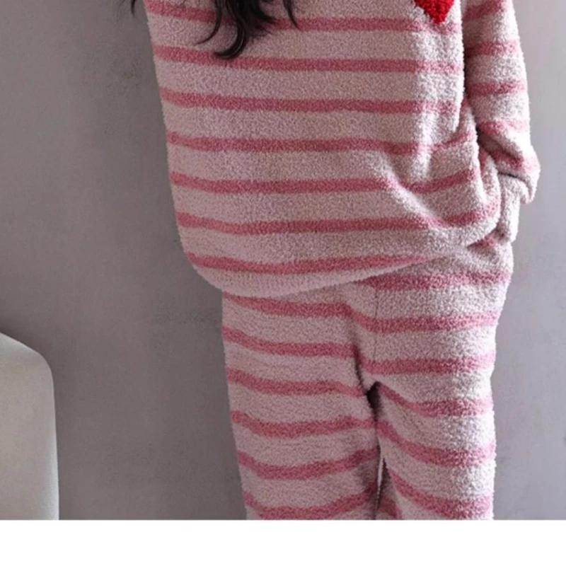 Thickened Coral Velvet Pajama Sets Women's Winter Pink Striped Velvet Home Wear with Velvet Autumn-winter Strawberry Set