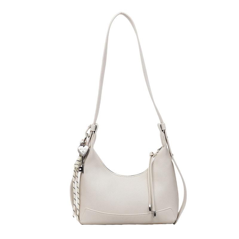 A Trendy and Simple Underarm Bag with Lychee Patterns A Casual and Stylish Crossbody Bag for Commuting To Work