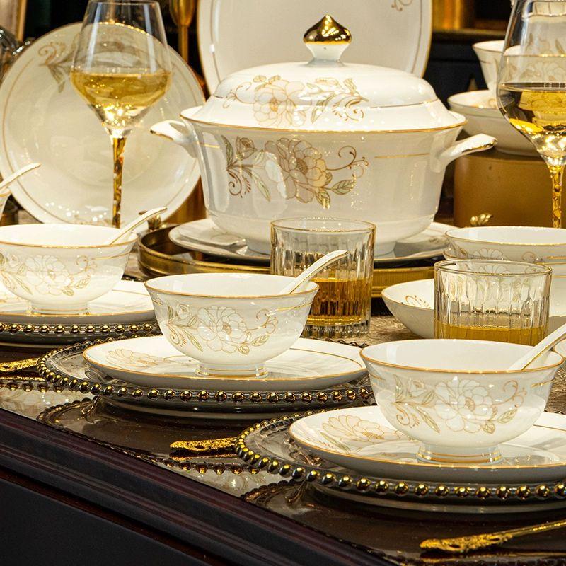 Jiakangming Elegant Bone China Dinnerware Set