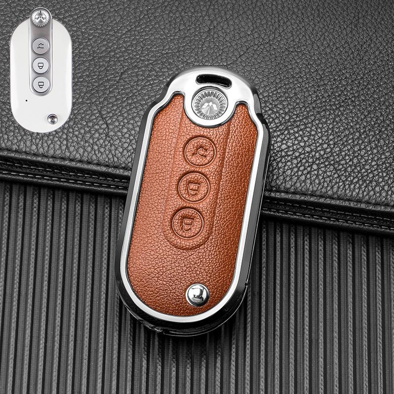 

2022 Wuling Hongguang MINIEV Alloy Leather Key Case: Full Coverage Double-Sided Metal Shell with Buckle Individual OPP Bag Simple Packaging