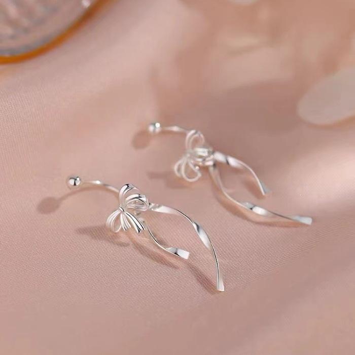2024 New Light Luxury Bow Earrings: 925 Sterling Silver Needle Ear Studs for Women