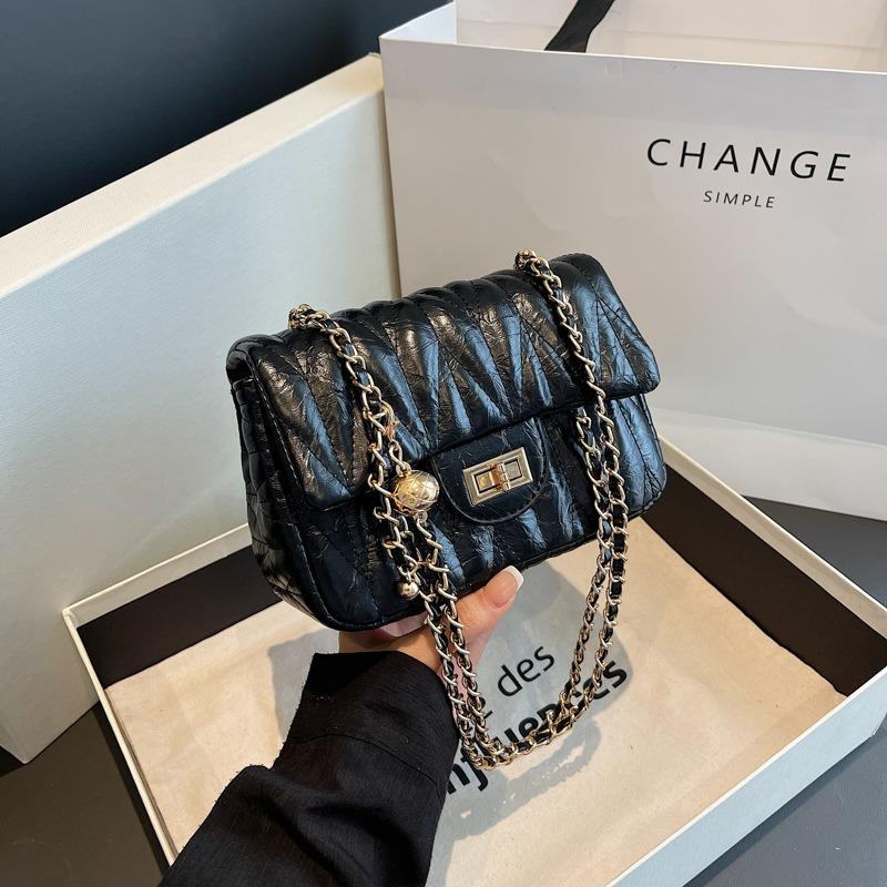 Fashion Sense Rhombus Chain Bag Niche Design Small Bag Women's New Women's Simple Trendy Fashion Messenger Bag