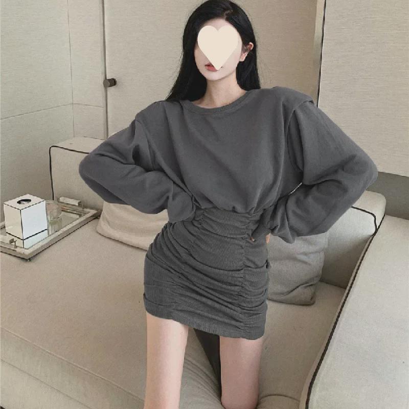 

Женское платье с длинными рукавами и плиссировкой на талии — тренд осени 2025 года, элегантная облегающая короткая юбка Large темно-серого