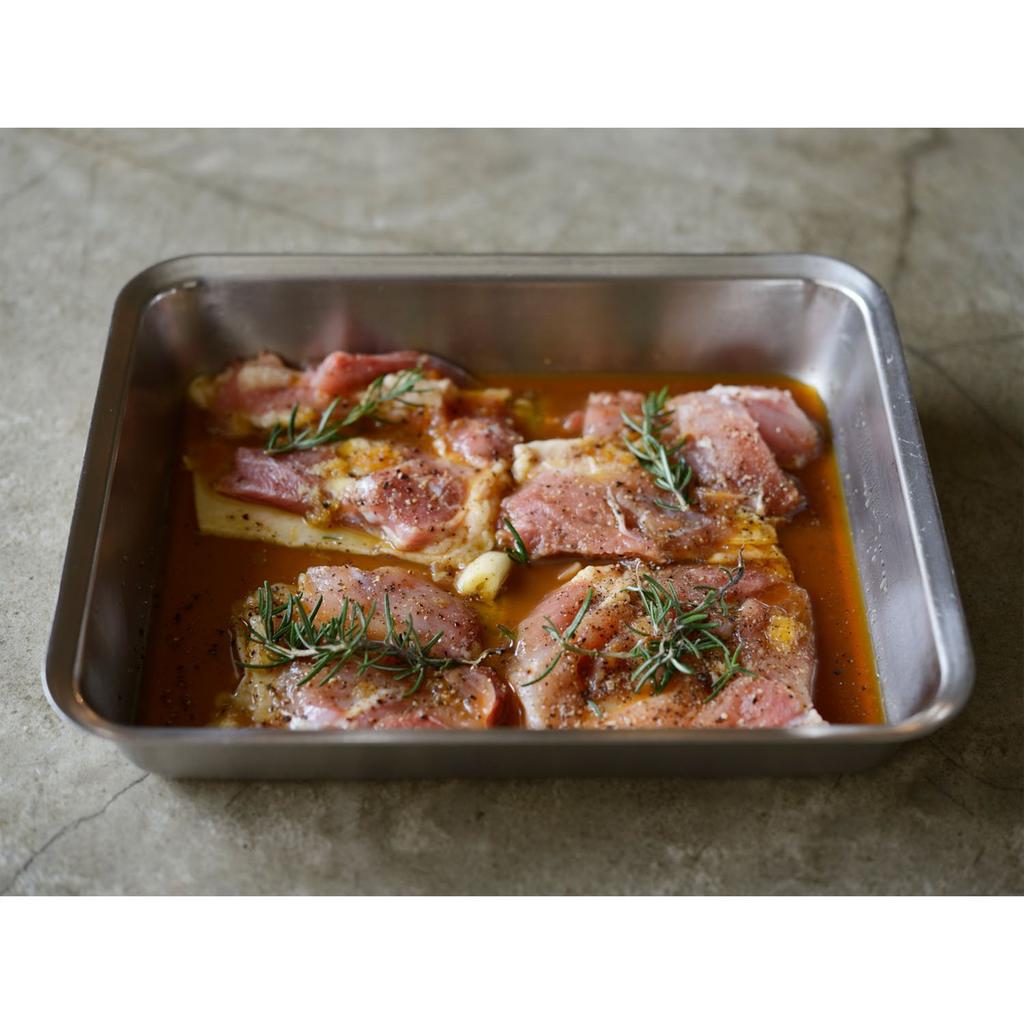 La base Tsubame-Sanjo stainless steel square tray x 2, square colander & square plate, 4-piece set, Made in Japan, Yoko Arimoto, LLM-8718