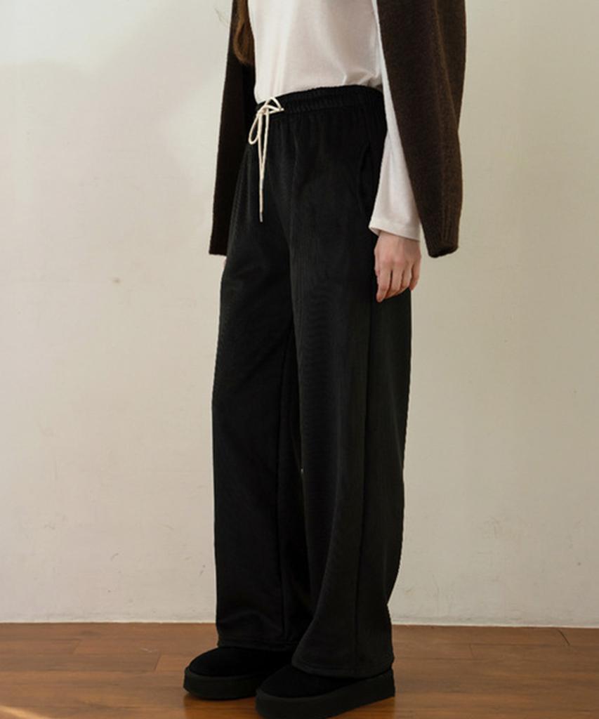 Aejeuipeu Wells Fleece Sweatpants (Black)