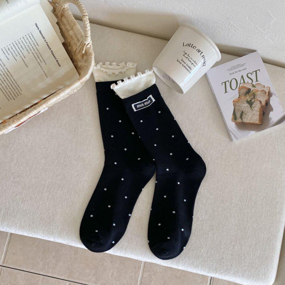 

Early Autumn Women s Polka Dot Lace Mid-Calf College Style Socks One Size