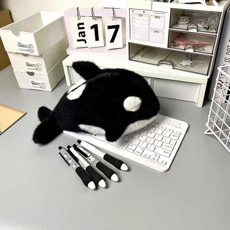 Dessin Animé Peluche Orque Épée Sac à Stylo Grande Capacité Sac à Papeterie Cadeau Étudiant Pour École Bureau Trousse à Crayon Amusante