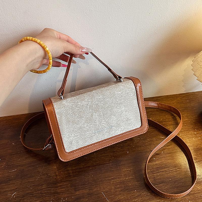 Fashion Bag - Elegant Single-shoulder, Niche and Stylish Crossbody and Handbag with A Small Square Shape