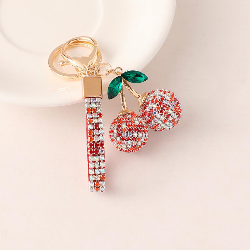 2025 New Cherry KeyChain Claw Chain Craft Full Crystal Rhinestone Women's Luxury Bags Pendant Souvenir Gifts for Family Friend