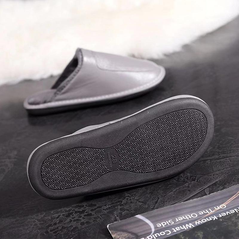 Fashion Autumn and Winter Slippers for Men and Women Indoor Leather Slippers for Home Leisure Thickened Top Layer Leather Slippers