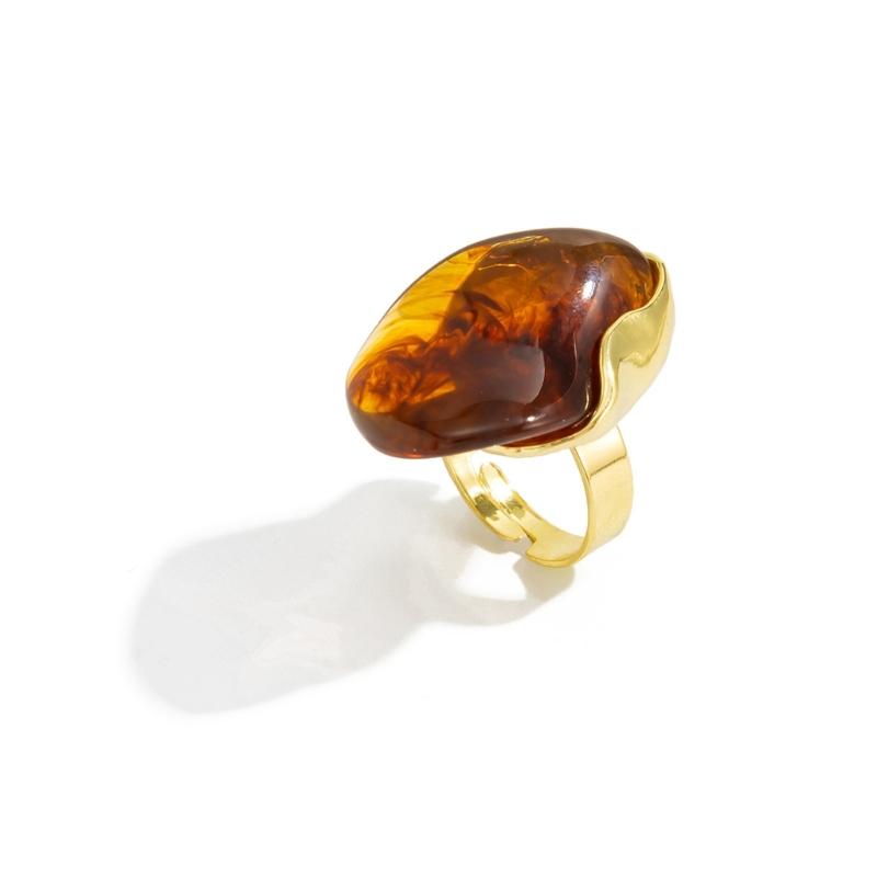 

Ideal Gift Geometric Art Ring Irregular Form Vintage Dyed Clear Resin Lightweight Sturdy for Women Accessory