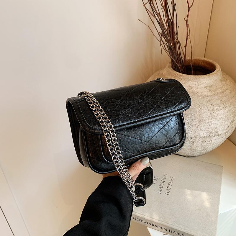 

New simple solid color embroidery thread chain single shoulder oblique span women s bag чорний