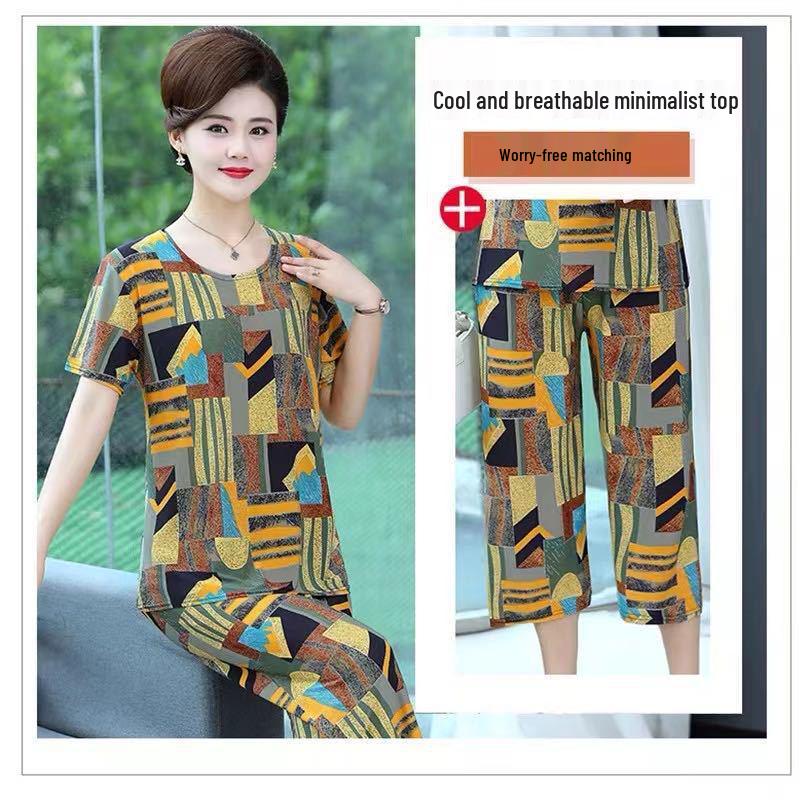 Summer Ice Silk Casual Suit for Elderly Women: Short Sleeve Fashion Outfit for Mothers and Grandmothers