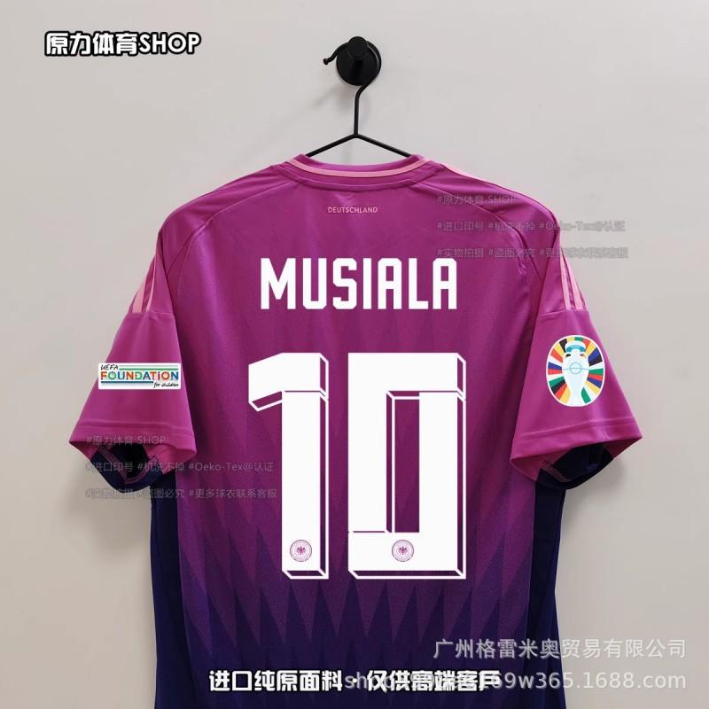 Mens Soccer Jersey Set Short Sleeve Breathable Mesh Performance Sportswear Football Training Match