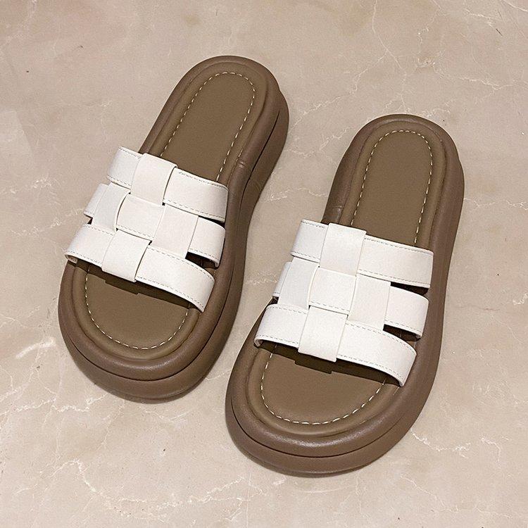 

Thick-soled heightening silver cool slippers women s summer wear 2024 new fashion fairy style French casual beach sandals 35 чёрный