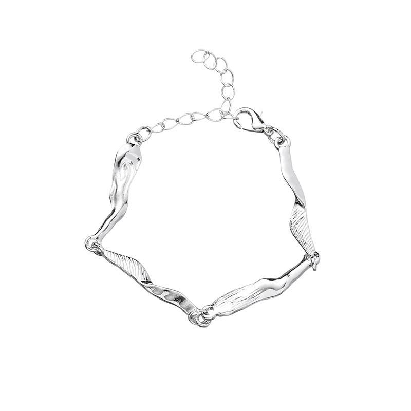 Double Layer Titanium Clavicle Chain Necklace: Non-Fading, High-End Accessory for Women