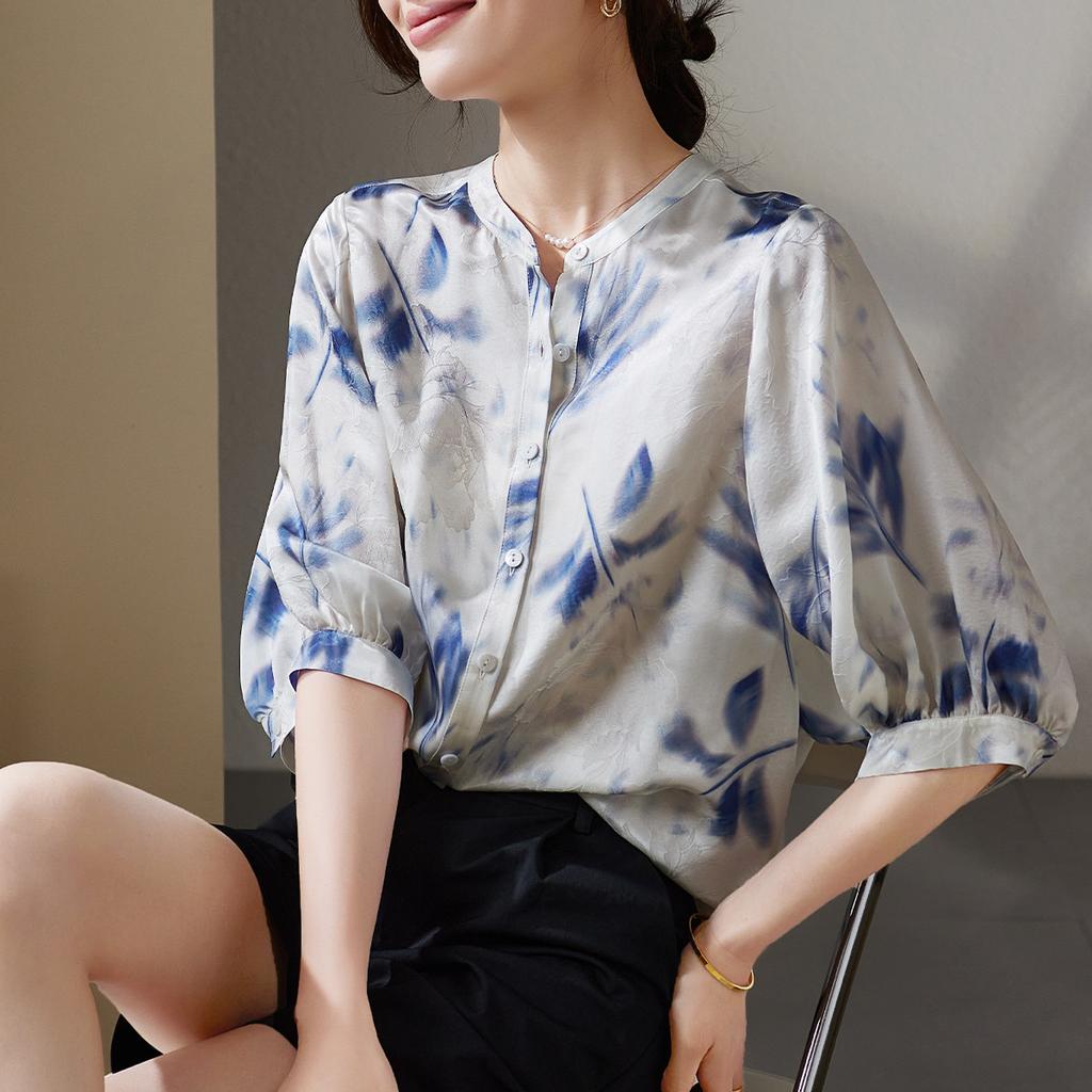 Fashionable printed round neck seven quarter sleeved shirt for women in 2026 summer, loose and versatile, including mulberry silk shirt