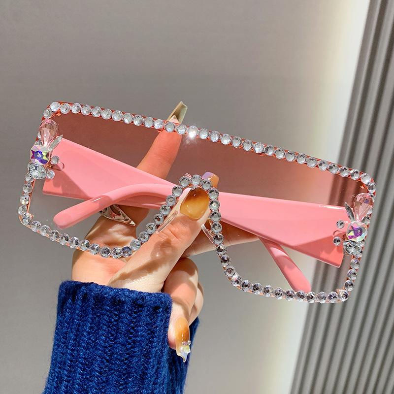 Large Frame Diamond-Encrusted Sunglasses, Women'S Anti-Ultraviolet Glasses, One-Piece Windproof Cycling Sunglasses, Rhinestone Glasses