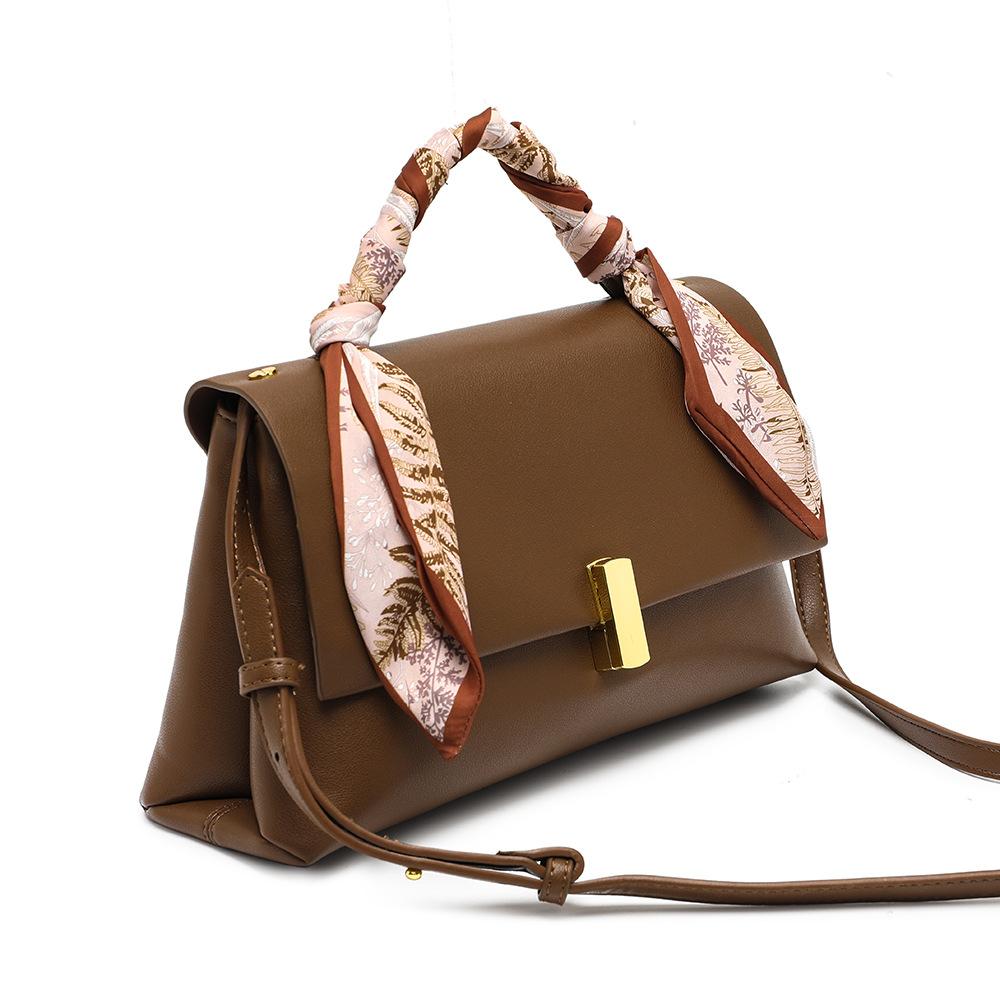 Foreign Style Hand Carrying Silk Scarf Small Square Bag Easy To Match The Texture of One Shoulder Underarm Bag Crossbody Retro Women's Bag