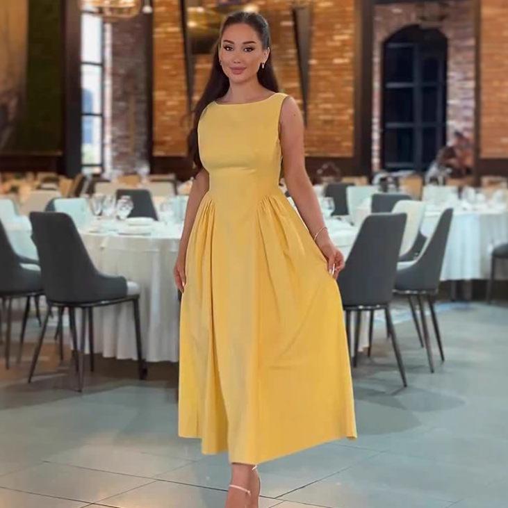 Rochie Maxi 2025 Fără Mâneci Croială Slim Plisată Culoare Solidă Gât Rotund