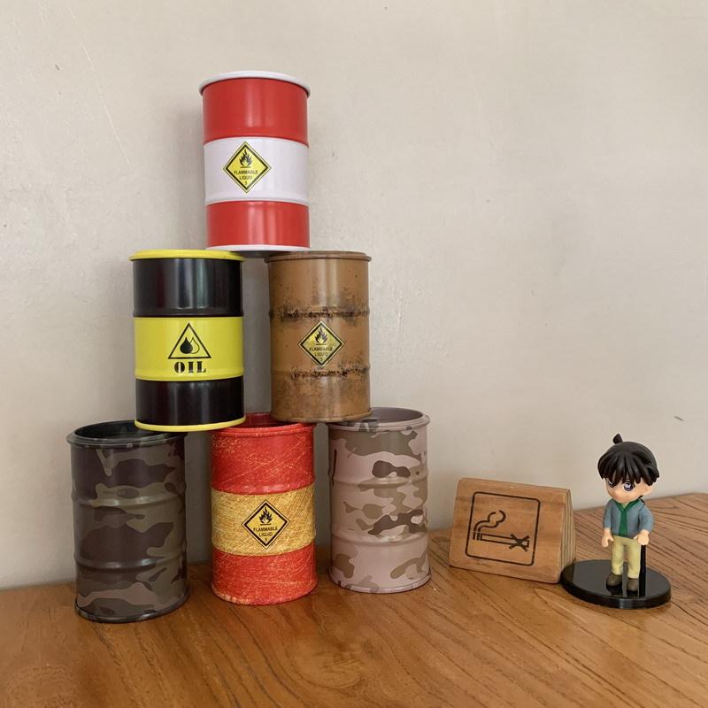 Iron Mini Oil Drum Model Chemistry Oil Drum Model Car Model Storage Box Desktop Decoration War Games Scene Model for Xmas Gifts