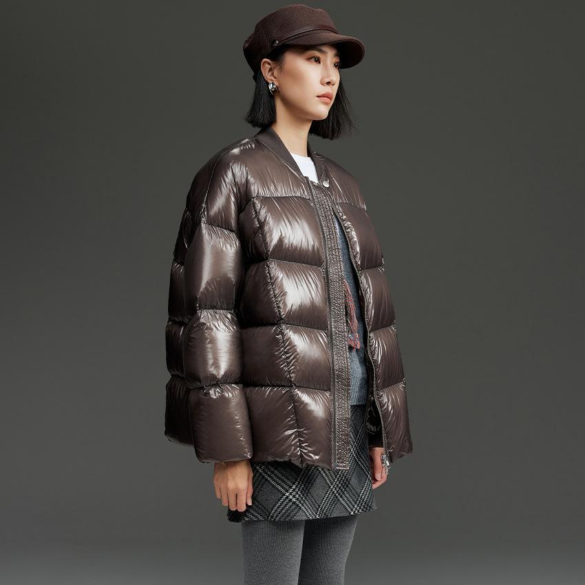 Goose down jacket women's glossy baseball jacket high-end stand-up collar short loose thickened jacket winter new