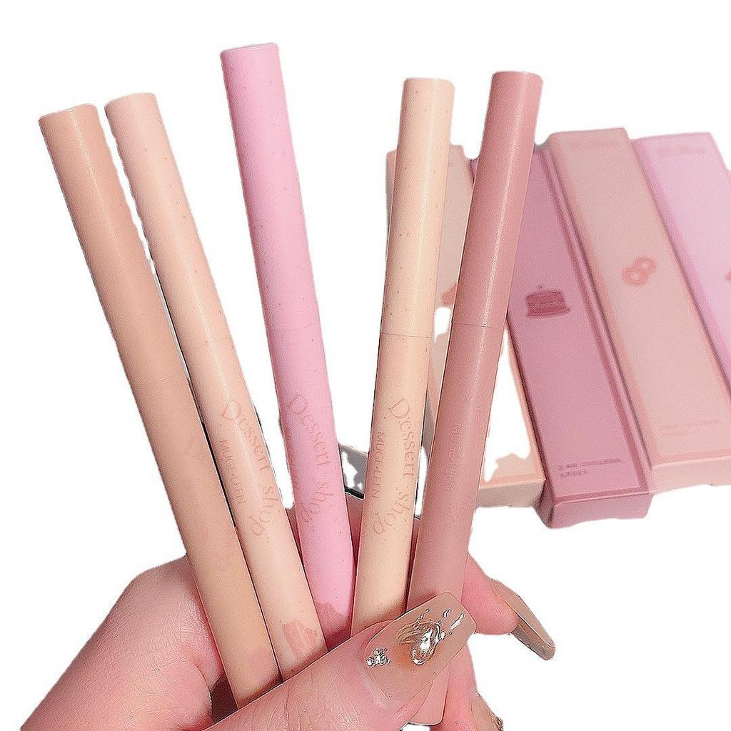 Muge Leen Waterproof Automatic Lip Liner - Long-Lasting, Smudge-Proof Lip Defining Pencil