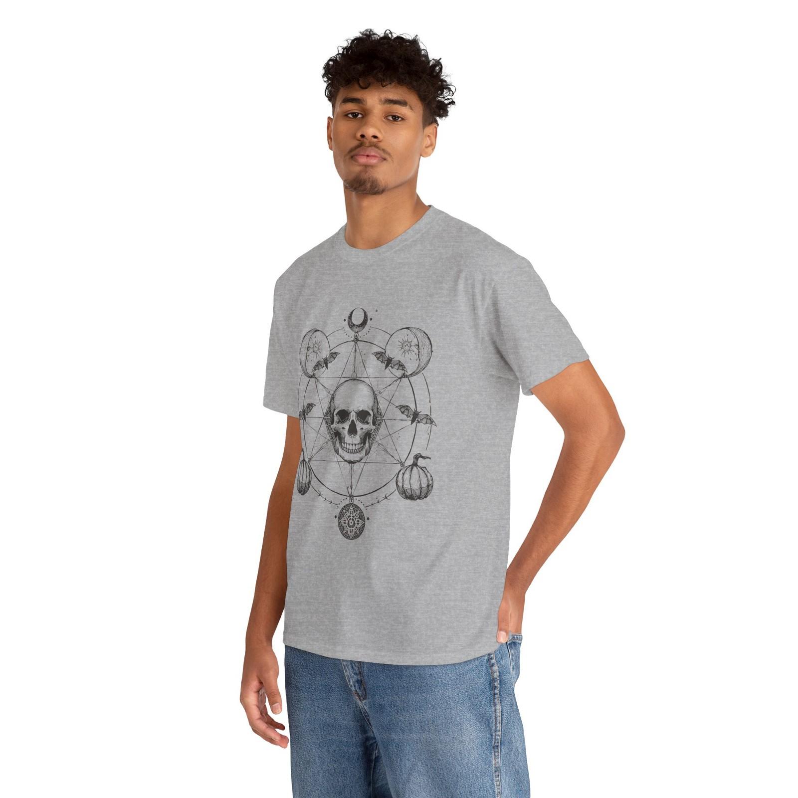 Spooky Gothic Tee, Halloween Shirt, Unisex Skull T-Shirt, Vintage Style S