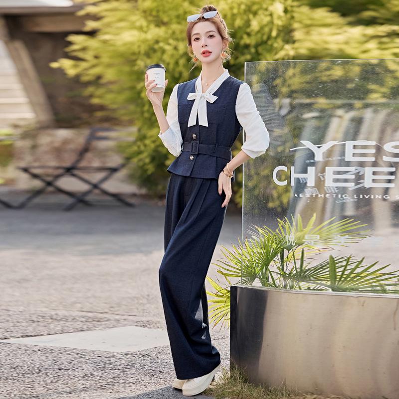 Women's Fashionable Spring 2025 Suit: Stylish Shirt, Denim Vest & Wide-Leg Pants Set YF2551