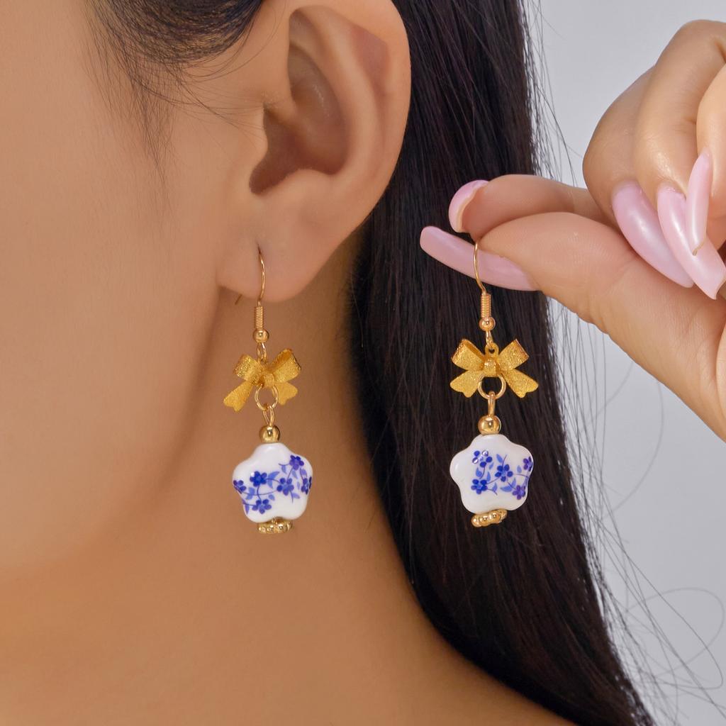 Chinese Style Blue and White Porcelain Pendant Earring For Women Vintage Ceramic Bead Pearls Long Earrings Party Jewelry Gift