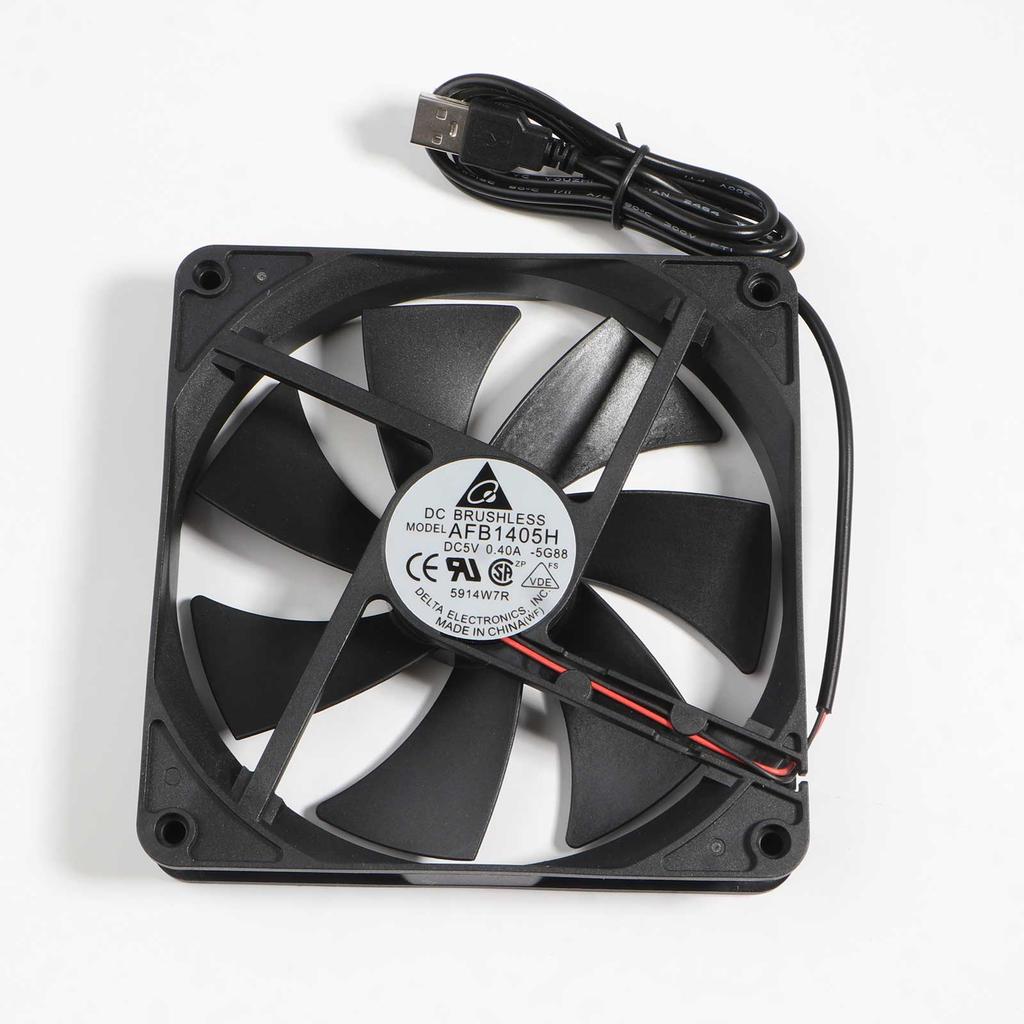 140mm DC5V USB Connector CPU Cooler Radiator 14cm 140x140x25mm Computer PC Case Cooling Fans